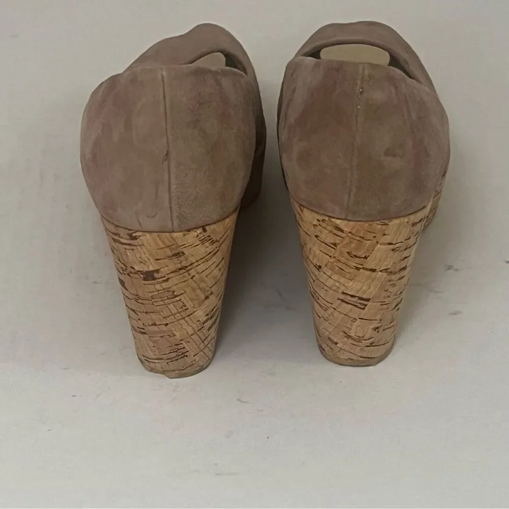 Stuart Weitzman Anna Wedge Peep Toe Designer Shoes Women Sz 8‎ Tan Suede Luxury